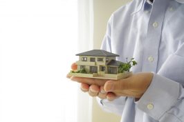 相続した借地権を返還する方法とは？地主への返還と第三者への売却の違いを比較